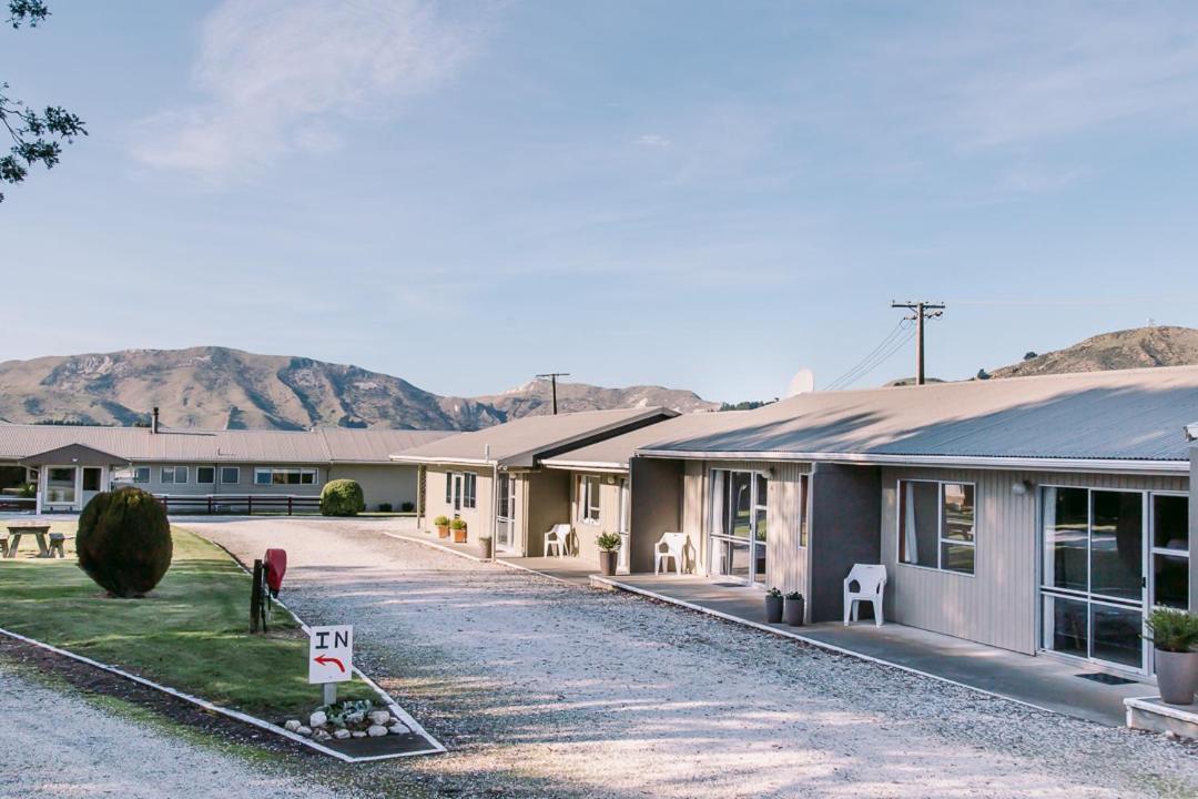 Flaxbourne Motels Ward Eksteriør billede